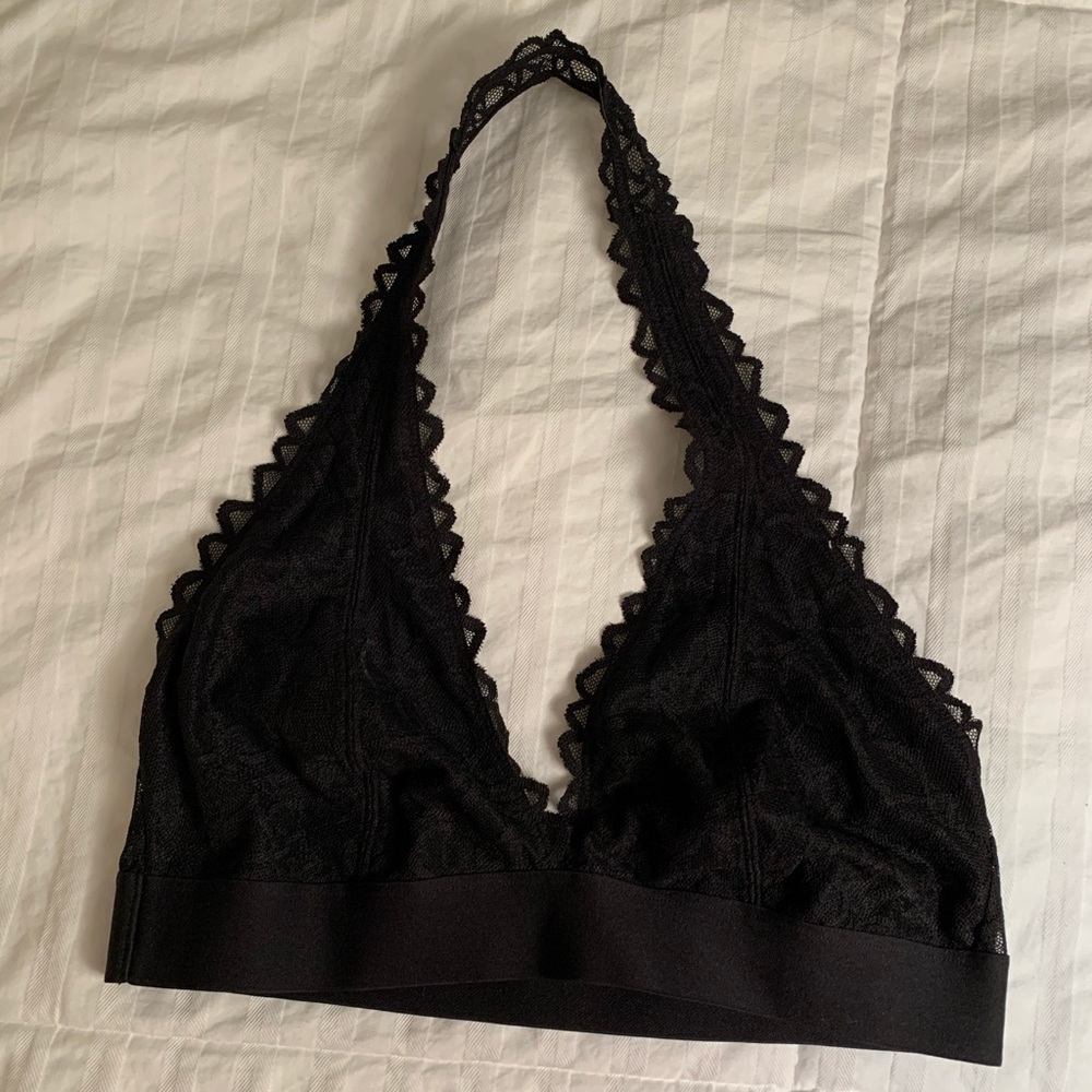 Victoria’s Secret PINK halter bralette